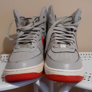 Grey high top AF1